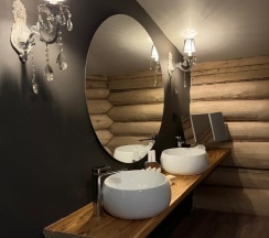 Царский дом в Usadba Dolgoruky Hotel