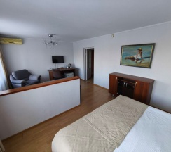 Полулюкс в Паллада