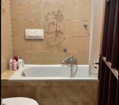 Номер Standard в Cheerful Room, Sharing kitchen in a Cosy Family Art House, Ideal for one person or couple