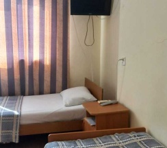 Трех местный номер Стандарт улучшенной категории в Туапсе