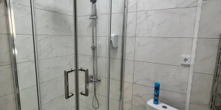 Старый Оскол: Апартаменты Art-hotel Nataliia (Арт Наталия) на улице Сергиевская