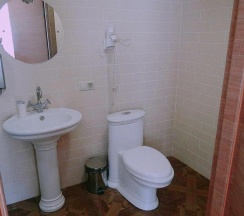 Номер стандарт с 1 двуспальной кроватью в А-бутик