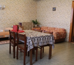 Кровать в общем номере в Каскад