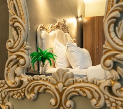Двухместный люкс Deluxe двуспальная кровать в Отель Monezza Hotel
