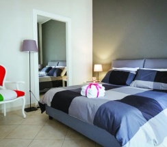 Двухместный номер Comfort с видом на город двуспальная кровать в Kaktus Guest House