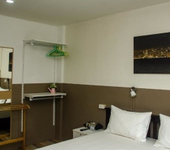 Двухместный номер Standard двуспальная кровать в Allstar Guesthouse