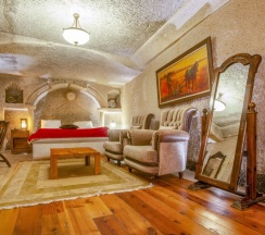 Номер Standard Stone в Ottoman Cave Suites