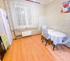 Квартира в Апартаменты на Катюшки 56