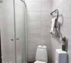 Номер стандарт эконом с 1 двуспальной кроватью (с завтраком) в Баваренок