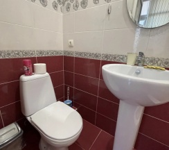 Трёхместные апартаменты с балконом в Summer House