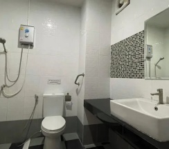 Номер Deluxe с балконом в Green Hill Resort