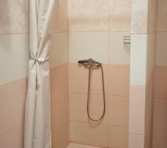 Комната стандарт с 1 двуспальной кроватью в Лукоморье