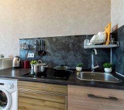 Апартаменты для четверых на Степана Разина 2 на 11 этаже (196/2) в Степаненков