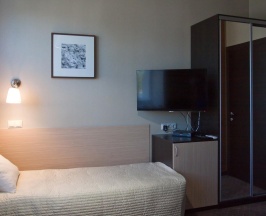 Номер стандарт семейный с 1 односпальной и 1 двуспальной кроватью в Игуасу