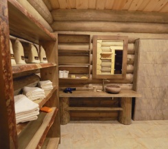 Коттедж с красивым видом из окна в WoodHouse