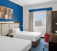 Двухместный номер Standard Smart (2 отдельные кровати) в Holiday Inn Express Dubai Safa Park