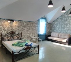 Студия-люкс с двуспальной кроватью в На Санаторной