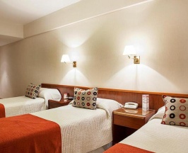 Трёхместный номер Standard в Waldorf Hotel