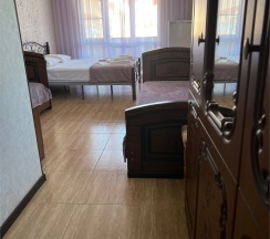Стандарт с двуспальной кроватью с балконом в Ангел