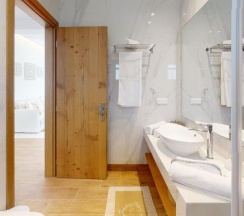 Вилла с 2 комнатами в 3 Muses Luxury Villas