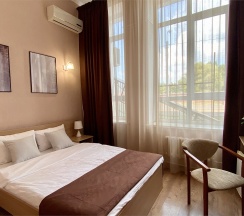 Стандартный номер с двуспальной кроватью в Авиатор by richotels