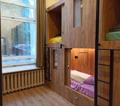 Мужской номер капсульный в Rooms hostel