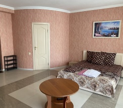 Четырёхместный номер Superior с балконом в Maryslav