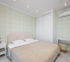 Апартаменты люкс #13 в Sun Apartments ЖК Москва Апарт
