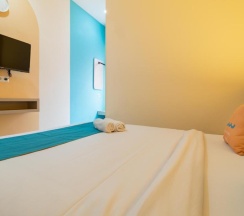 Двухместный номер Economy двуспальная кровать в Sans Hotel Bubulak Bogor