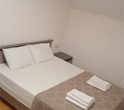 Двухэтажный коттедж с видом на море в 4 Сезона