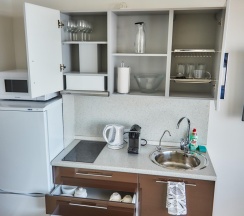 Комната улучшенная с двуспальной кроватью (Вид на море) Sea View Superior by Vvo в Sea view apartments