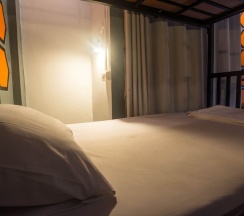 Двухместный номер Standard двуспальная кровать в Beehive Phuket Old Town - Hostel
