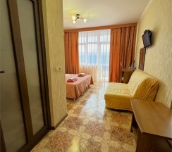 Двухместный комфорт с балконом и доп местом в Атриум