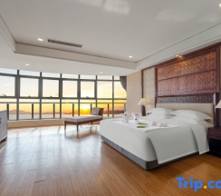 Люкс Deluxe в Country Garden Silver Beach Hotel