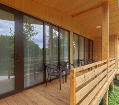 Коттедж на 2 взрослых в Garuda