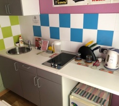 Двухместная комната с собственной мини - кухней для 2 взрослых / Single or Twin room with private mini - kitchenette в Pio