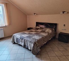 8-местный коттедж в Афина