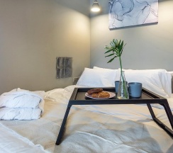 Апартаменты улучшенные с 1 двуспальной кроватью в Sky inn color