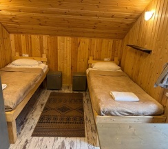 4-местный номер стандарт семейный (мансарда) в Куршале