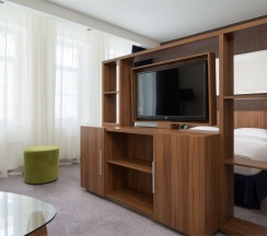 Улучшенная студия с видом на реку в Radisson Завидово