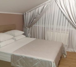 4-местный 3-комнатный номер стандарт (мансарда) в Альпина