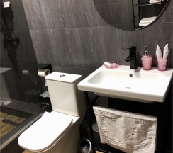 Deluxe room with balcony в Villa lazio