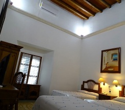 Трёхместный номер Standard в Hotel Aitana Oaxaca