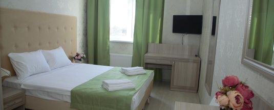 Номер стандарт с 1 двуспальной кроватью №11 в Gold hotel