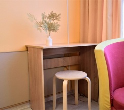 №7. Семейный номер с двуспальной кроватью и видом на горы в Прибой