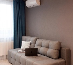 Апартаменты с балконом и с красивым видом из окна в Апартаменты Cool House