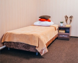 Стандартный одноместный номер в Парус