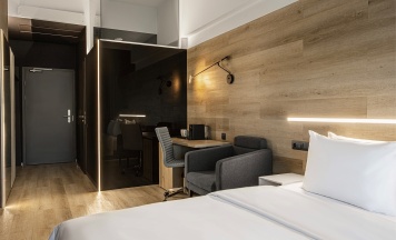 Стандарт улучшенный Borea с 1 кроватью king-size (новый корпус Borea Suites) в Holiday Inn Perm