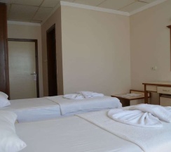 Трёхместный номер Standard с балконом в Ayvalik Palas Hotel