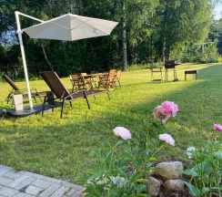 Вилла с видом на сад в My home your home